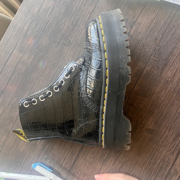 Doc Marten Sinclair Platform Boots - Picture 5 of 5